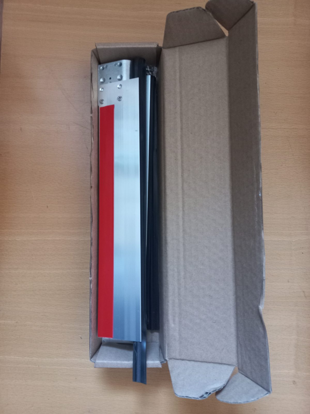 Metal Door Bottom Seal, 4 x 28 cm - Image 8