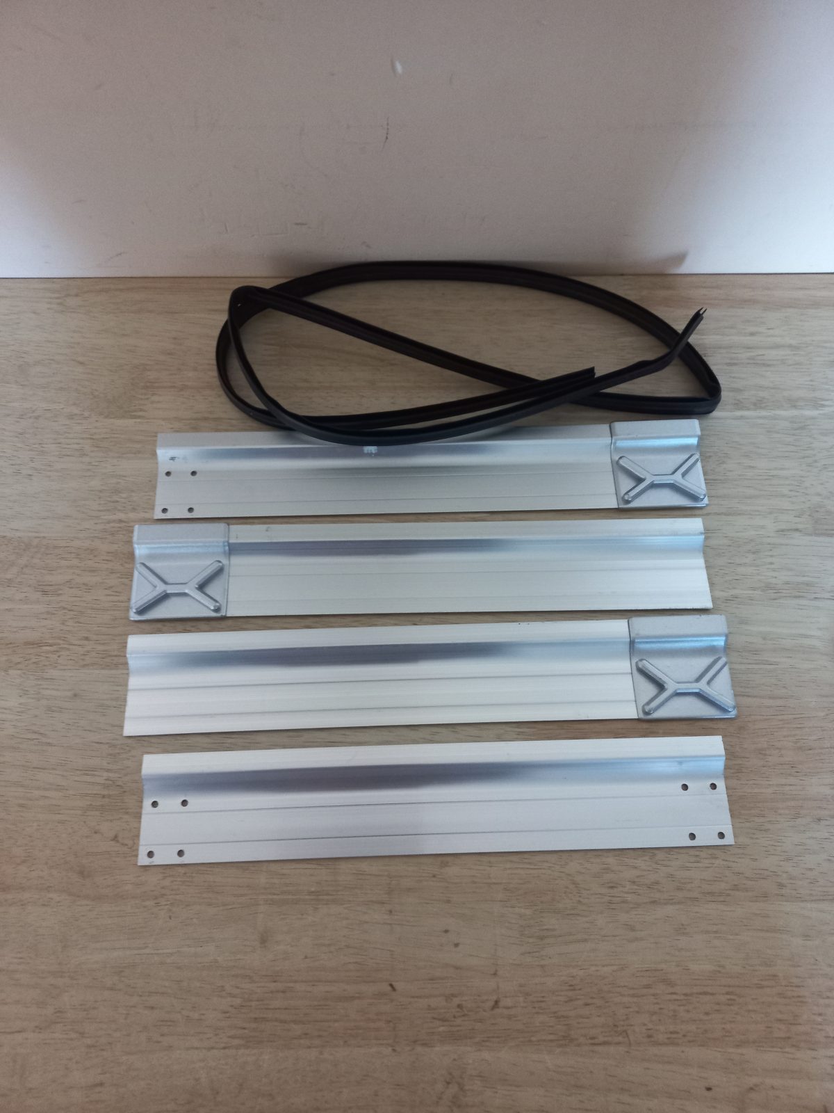 Metal Door Bottom Seal, 4 x 28 cm - Image 12
