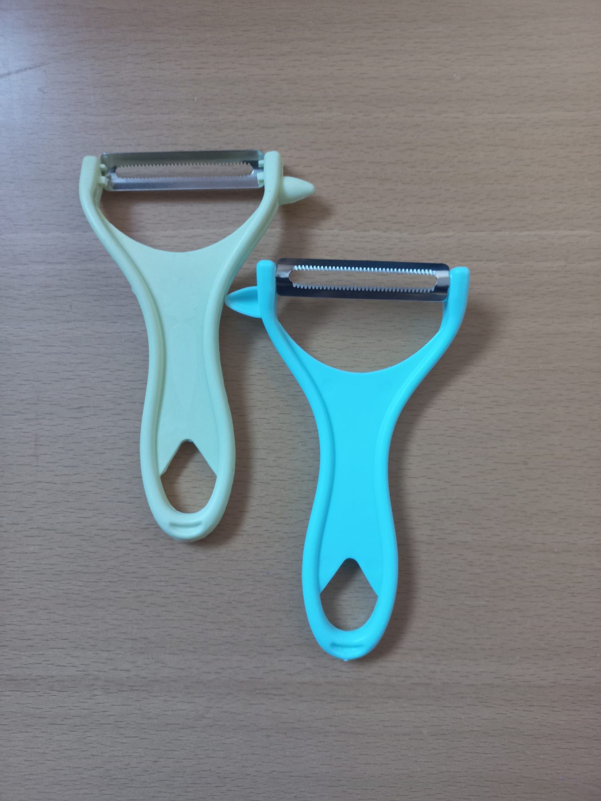 Peeler for fruits and vegetables 3 pcs. - Image 2