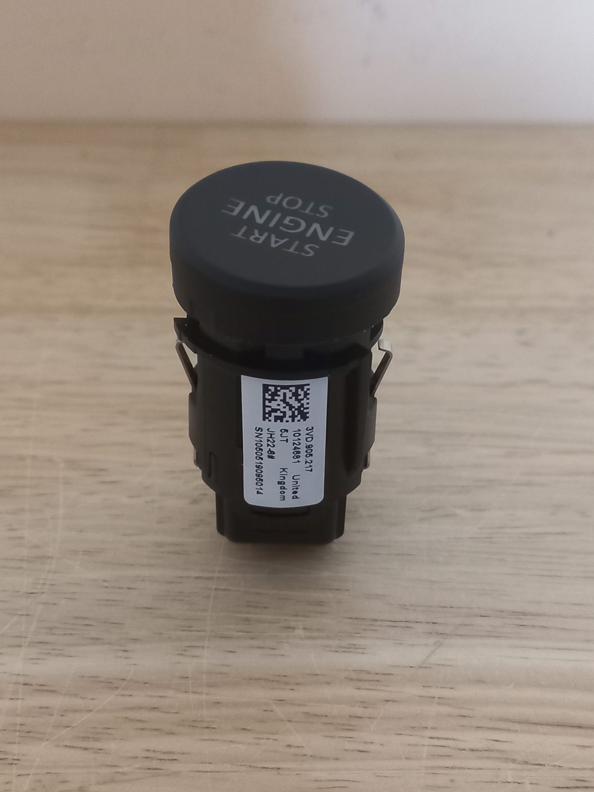 Car engine Start-Stop button - Image 3